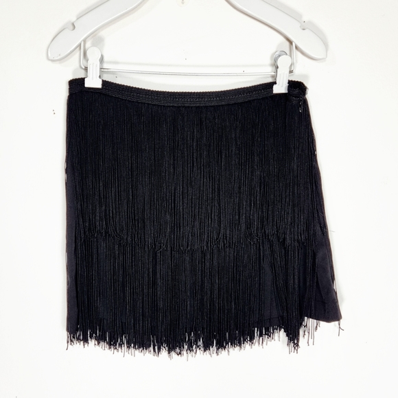 Theory black fringe flapper style Silk mini skirt 27" waist size 00 small flaw - Picture 1 of 9